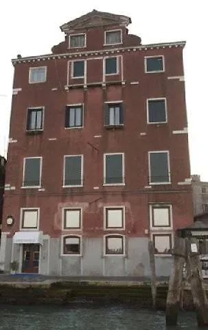 ***  Vecellio Hotel Venice Italy