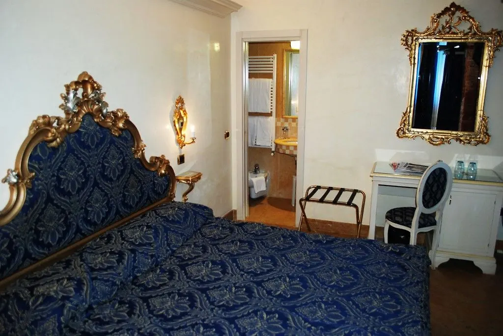 Vecellio Hotel Venice