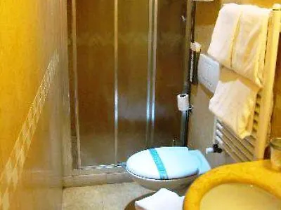 Hotel Vecellio Venedig 3*,  Italien